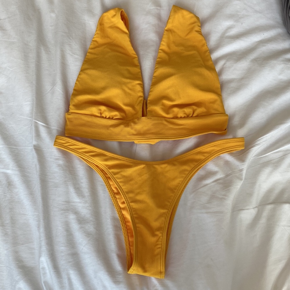 Abercrombie and Fitch Yellow Bikini Set